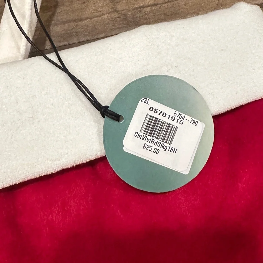 Medium Velvet Stocking - Red